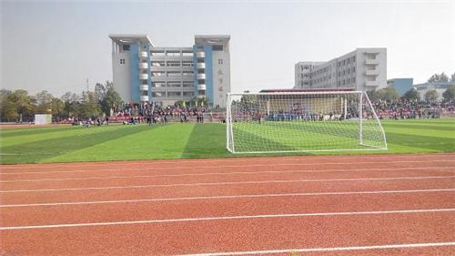 成都华商理工职业学校 成都华商理工职业学校