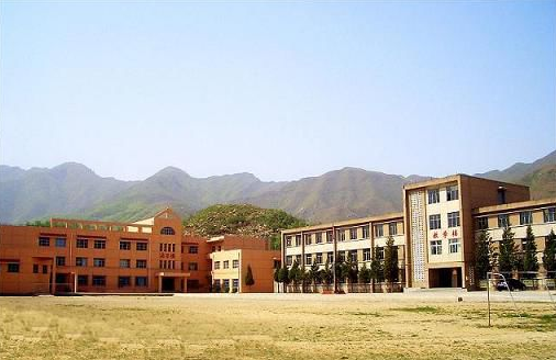 北京市燕山职业学校 北京市燕山职业学校