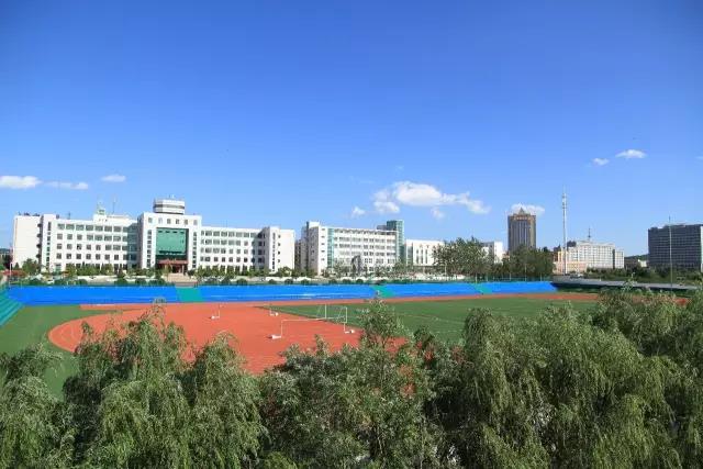 葫芦岛市第一中等职业技术专业学校 葫芦岛市第一中等职业技术专业学校