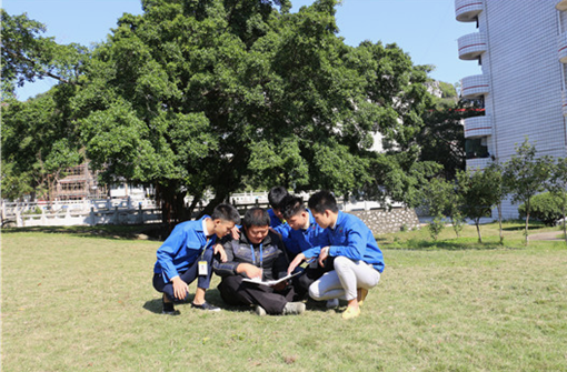 桂林风帆旅游学校 桂林风帆旅游学校