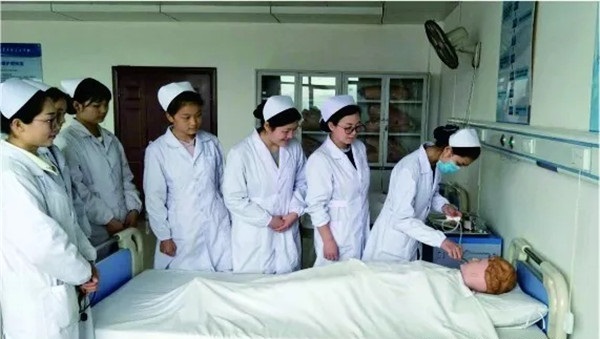 萍乡卫生职业学院专业介绍、萍乡卫生职业学院护理专业怎么样 萍乡卫生职业学院专业介绍、萍乡卫生职业学院护理专业怎么样